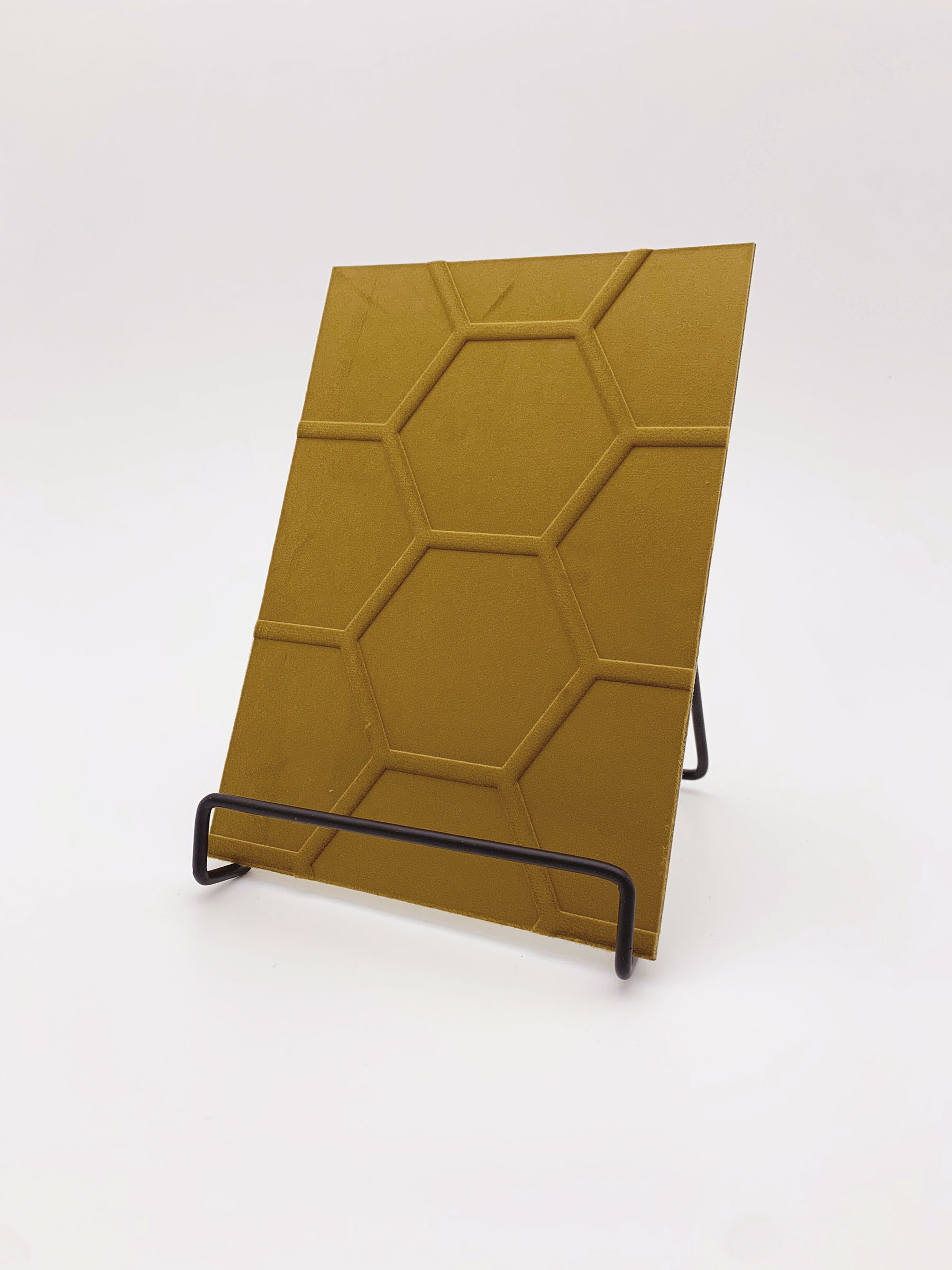 SIBU_FL_COMB_VELVET_Curry_XO FL COMB VELVET Curry - Image 1